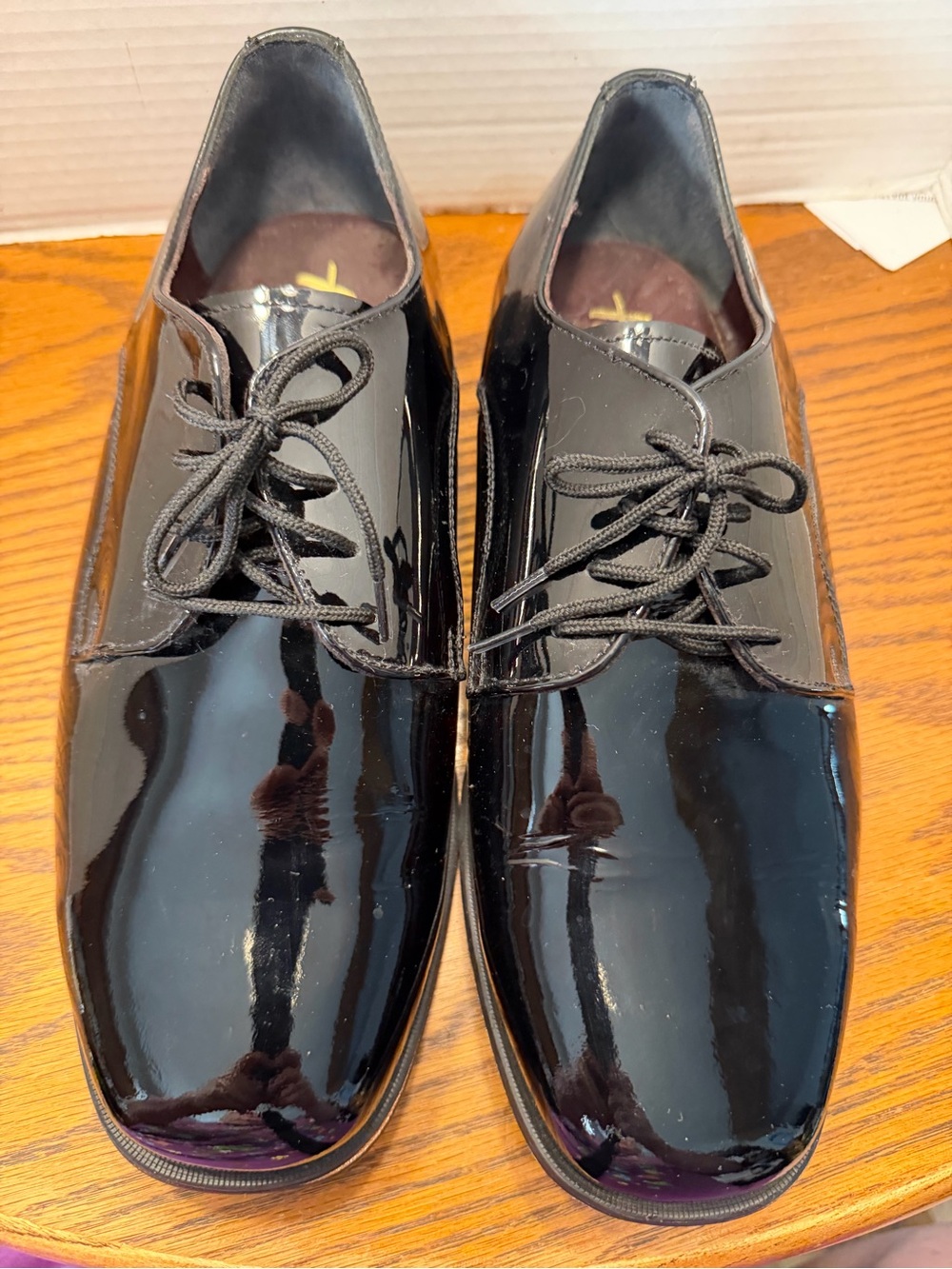 Hitchcock wide shoes for Men. Black Patent Oxford Lace-Up Dress Shoes